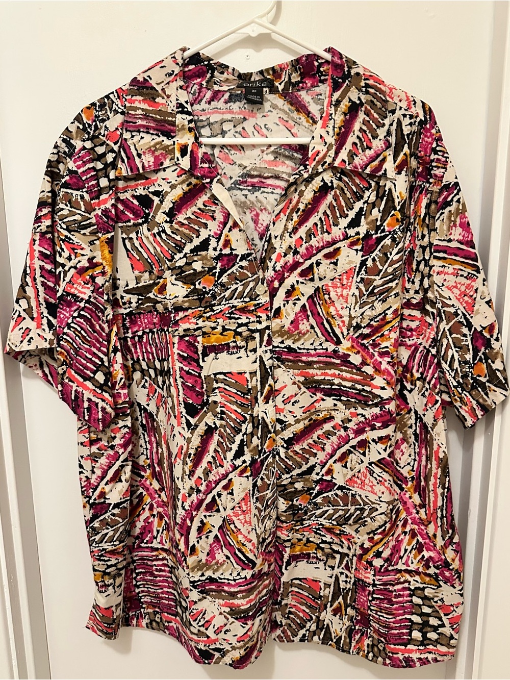 Erika Short-Sleeve Button-Front Blouse in Magenta, Brown & Black 3X NWOT